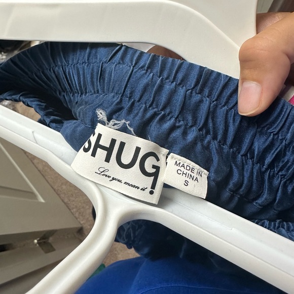 Shug skirt in navy. Worn a few times but is in perfect condition. - Picture 4 of 4